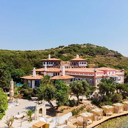 Perili Bay Resort