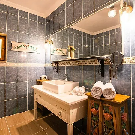 Otel Perili Bay 3*