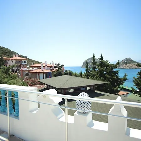 Otel Perili Bay